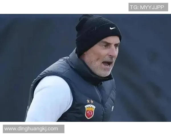 当昔日辉煌球星逐渐陨落他的人生转折折射足球世界冷暖