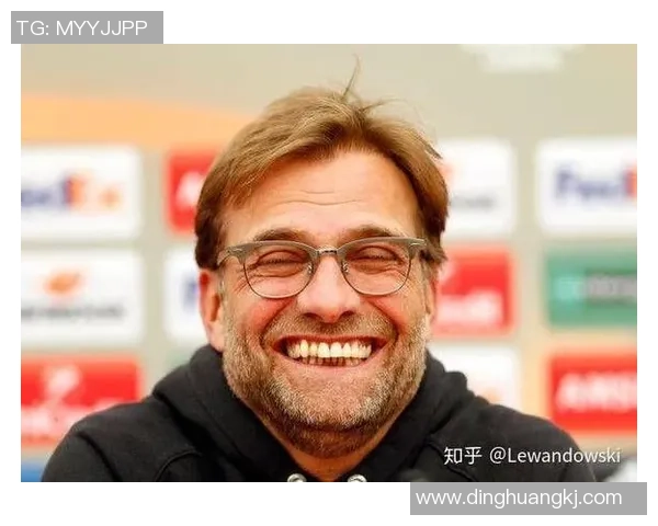 老一辈足球传奇人物风采回顾与影响力分析