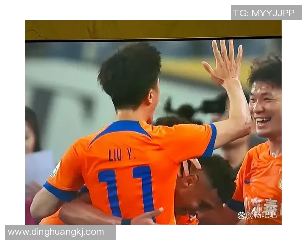 足球巨星同场竞技 揭秘绿茵场上的无尽魅力与荣耀 足球巨星同场竞技 揭秘绿茵场上的无尽魅力与荣耀