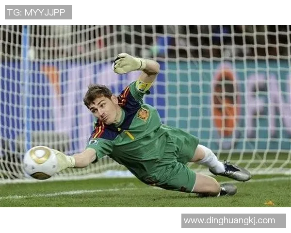 足球巨星亲临时尚秀场，展现球场外别样风采的卡通画风格作品