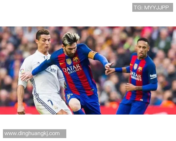 足球球星卡收藏估价指南及市场价值趋势深度解析